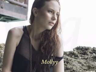 Mollyy
