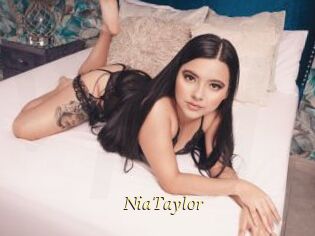 NiaTaylor