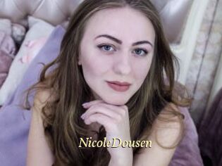 NicoleDousen Vidéo porno gratuite