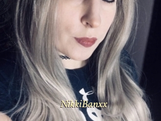 NikkiBanxx
