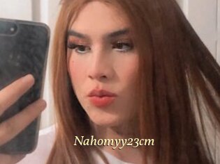 Nahomyy23cm