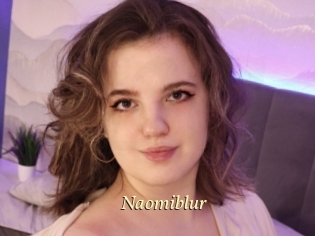 Naomiblur