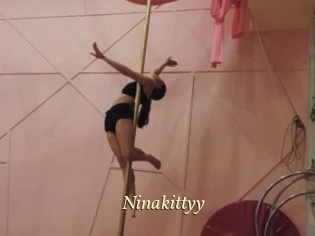 Ninakittyy