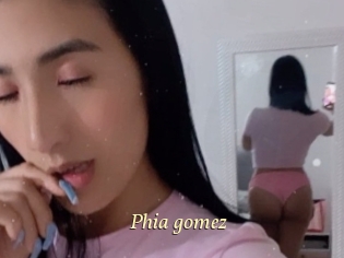 Phia_gomez