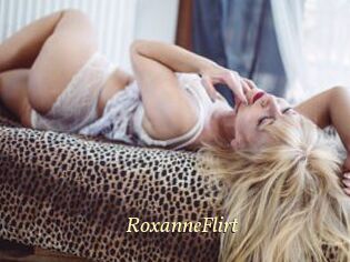 RoxanneFlirt