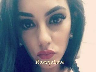 Roxxxy_Love