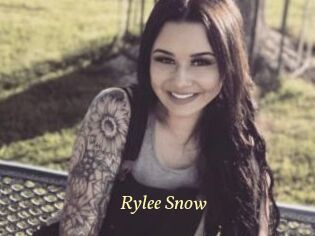 Rylee_Snow