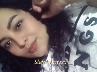 Slavehornyxx