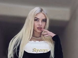 Skyonyx