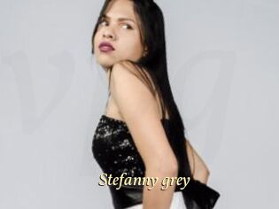Stefanny_grey