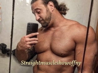 straightmuscleshowoffny Vidéo porno gratuite