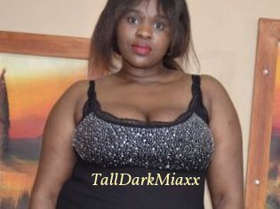 TallDarkMiaxx Vidéo porno gratuite