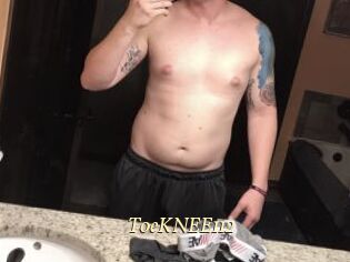 ToeKNEE112
