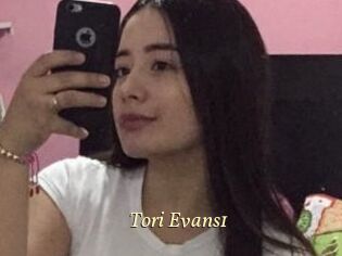 Tori_Evans1