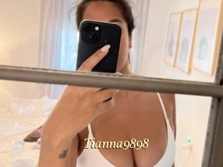 Tianna9898