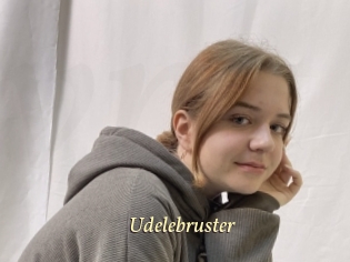 Udelebruster