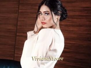 VivianeMoore