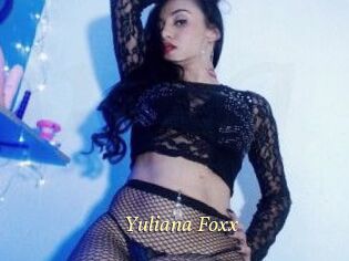 Yuliana_Foxx