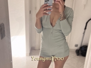 Youngmilf700